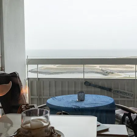 Hochhaus 부숨